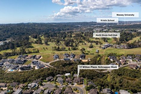 Photo of property in 17 Witton Place, Schnapper Rock, Auckland, 0632