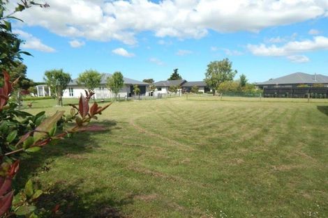 Photo of property in 7 Camellia Lane, Carterton, 5713