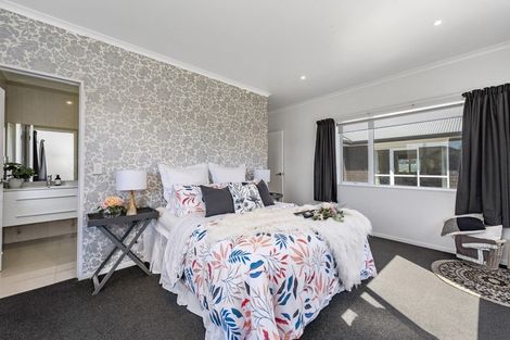 Photo of property in 5 Hawtry Lane, Flagstaff, Hamilton, 3210