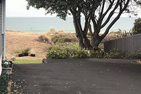 Photo of property in 2/55 Oceanbeach Road, Mount Maunganui, 3116