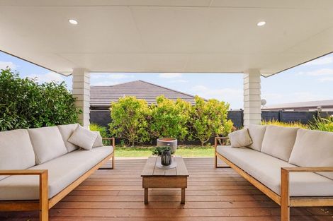 Photo of property in 7a Augusta Rise, Omokoroa, 3114