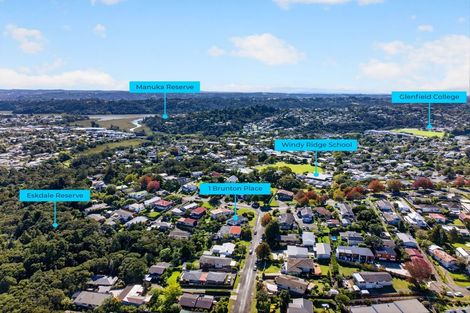 Photo of property in 1 Brunton Place, Glenfield, Auckland, 0629