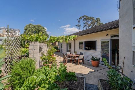 Photo of property in 183 Buffalo Beach Sh25 Road, Whitianga, 3510