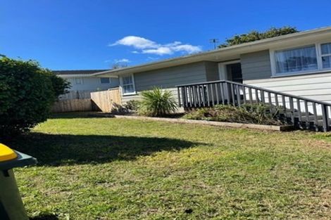 Photo of property in 9 Shale Avenue, Massey, Auckland, 0614