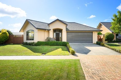 Photo of property in 48 Clearview Drive, Milson, Palmerston North, 4414