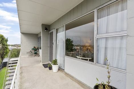 Photo of property in 3n Mountain Road, Mount Wellington, Auckland, 1060
