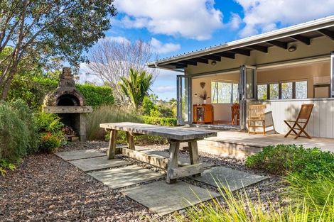 Photo of property in 52a Atkin Road, Mangawhai, Kaiwaka, 0573