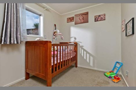 Photo of property in 20 Orton Street, Glenfield, Auckland, 0627