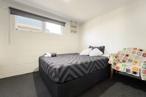 Photo of property in 131a Oceanview Road, Mount Maunganui, 3116