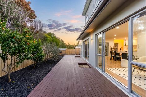 Photo of property in 124 Kyle Road, Greenhithe, Auckland, 0632