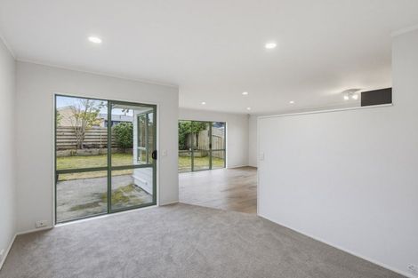 Photo of property in 27 Rutherford Drive, Waikanae Beach, Waikanae, 5036