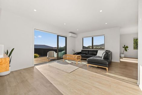 Photo of property in 35 Matenga Street, Waikanae, 5036