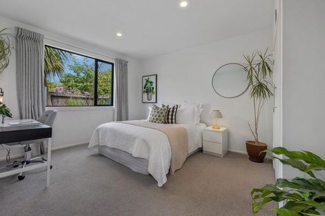 Photo of property in 116 Paparoa Street, Papanui, Christchurch, 8053