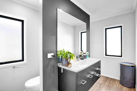 Photo of property in 3 Tangaroa Street, Waitara, 4320