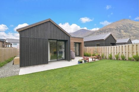 Photo of property in 15 Lauder Street, Lake Hayes, Queenstown, 9304