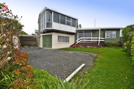 Photo of property in 51 Barrier View Road, Leigh, 0985