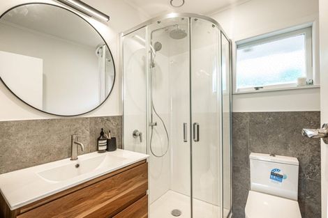 Photo of property in 3/17 Saltburn Road, Milford, Auckland, 0620