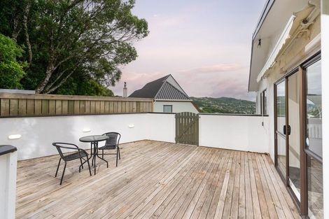 Photo of property in 98 Allington Road, Karori, Wellington, 6012