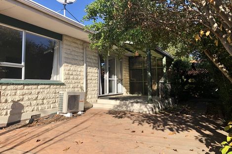 Photo of property in 2/19a Parkers Road, Tahunanui, Nelson, 7011