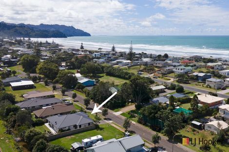Photo of property in 11 Ian Place, Waihi Beach, 3611