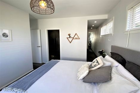 Photo of property in 5 Ruawai Road, Mount Wellington, Auckland, 1060