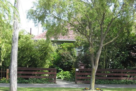 Photo of property in 31 Fovant Street, Russley, Christchurch, 8042