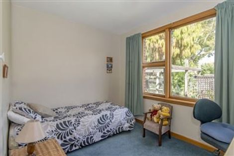 Photo of property in 5 Withells Road, Avonhead, Christchurch, 8042