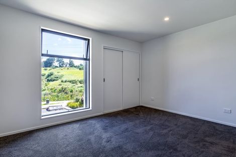 Photo of property in 12 Tuputupu Drive, Kumeu, 0810