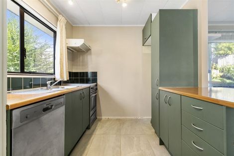 Photo of property in 41 Holmes Drive South, Massey, Auckland, 0614