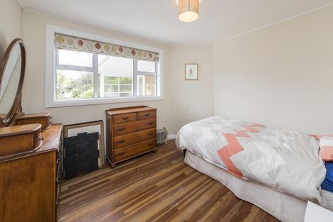 Photo of property in 12 Parata Street, Hokowhitu, Palmerston North, 4410