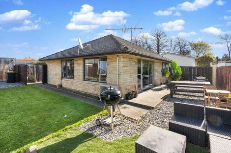 Photo of property in 2/18 Peer Street, Upper Riccarton, Christchurch, 8041