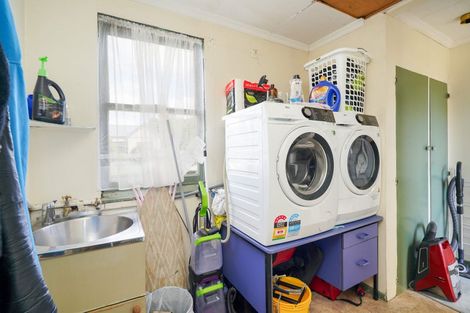 Photo of property in 166 Princes Street, Strathern, Invercargill, 9812