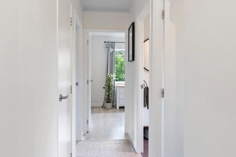 Photo of property in 176 Solar Road, Glen Eden, Auckland, 0602