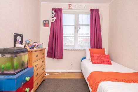 Photo of property in 66 Rintoul Street, Westport, 7825