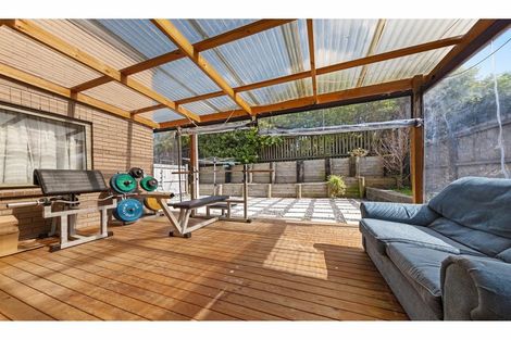 Photo of property in 22 Taiaapure Street, Weymouth, Auckland, 2103