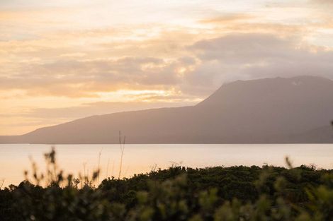 Photo of property in 80 Spencer Road, Lake Tarawera, Rotorua, 3076