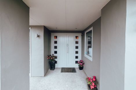 Photo of property in 12 Liberty Grove, Kelvin Grove, Palmerston North, 4414