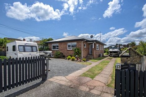 Photo of property in 13 Shortland Street, Regent, Whangarei, 0112