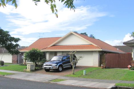 Photo of property in 3/15 Solana Court, Botany Downs, Auckland, 2010