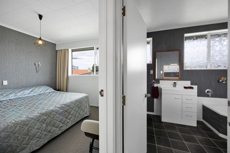 Photo of property in 4/9 Hine Street, New Plymouth, 4310