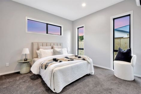 Photo of property in 18 Lewis Younie Road, Kumeu, 0810