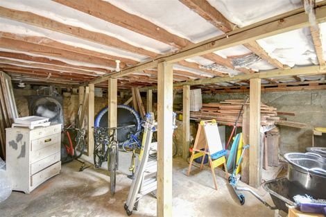 Photo of property in 16 Waikana Street, Broad Bay, Dunedin, 9014