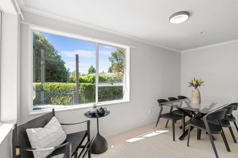 Photo of property in 12 Iona Place, Sockburn, Christchurch, 8042