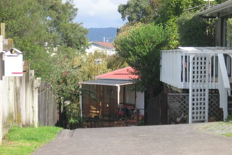 Photo of property in 1/11 Rehia Road, Massey, Auckland, 0614