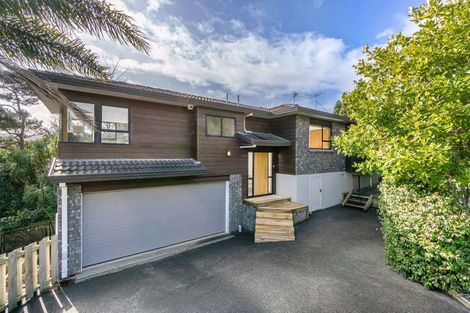 Photo of property in 1/29 Radiata Lane, Chatswood, Auckland, 0626