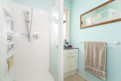 Photo of property in 16 Waihora Crescent, Waitangirua, Porirua, 5024