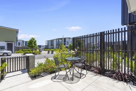 Photo of property in 18 Walter Merton Road, Hobsonville, Auckland, 0616