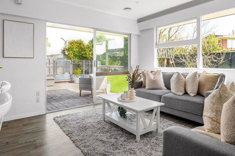 Photo of property in 25 Pulham Crescent, Queenwood, Hamilton, 3210