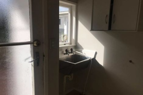 Photo of property in 69 Rosedale Road, Pinehill, Auckland, 0632