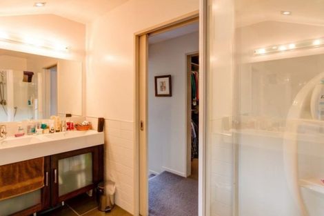 Photo of property in 15 Jessies Crescent, Wanaka, 9305